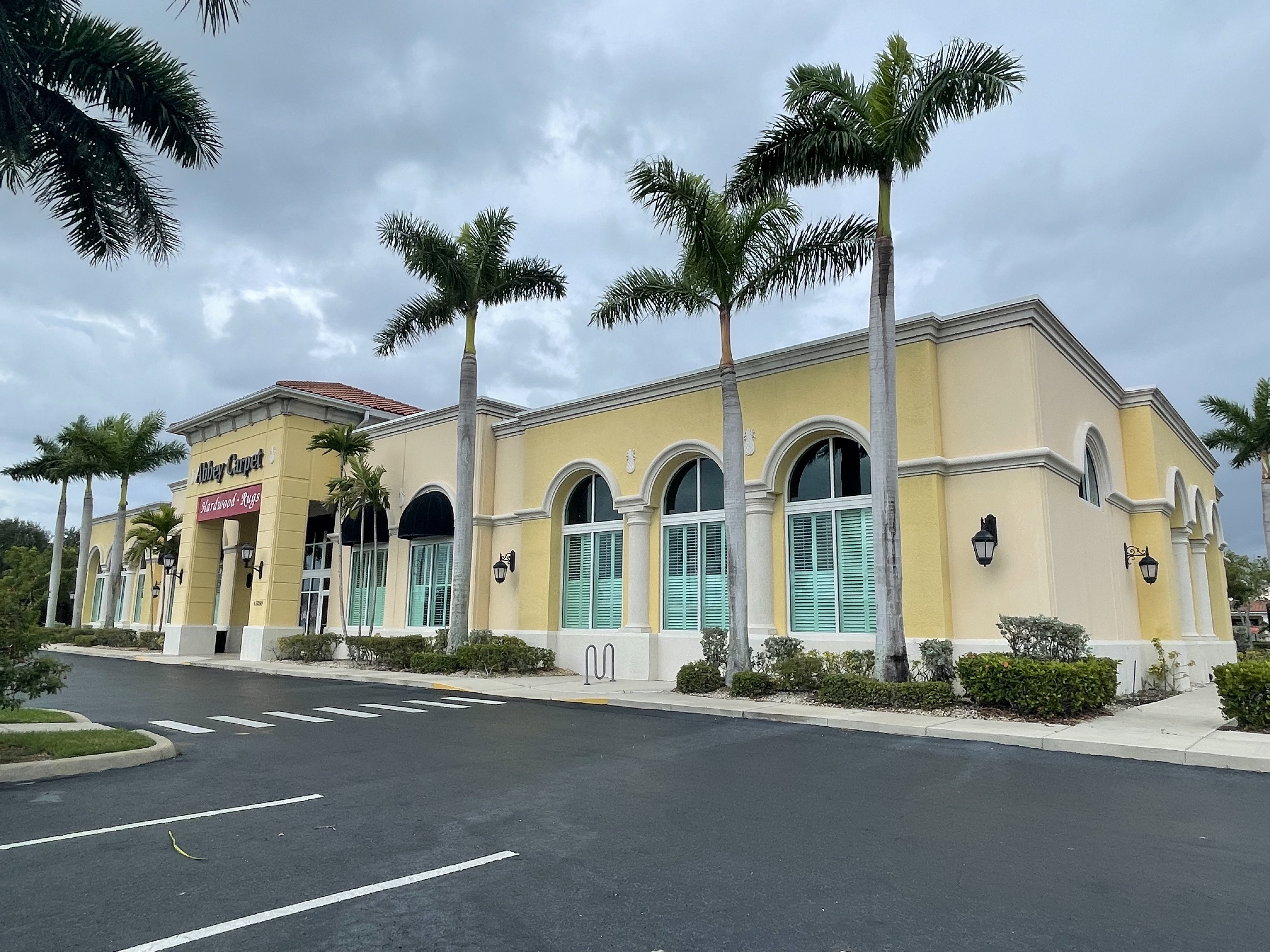Abbey Carpet - Naples Florida Store